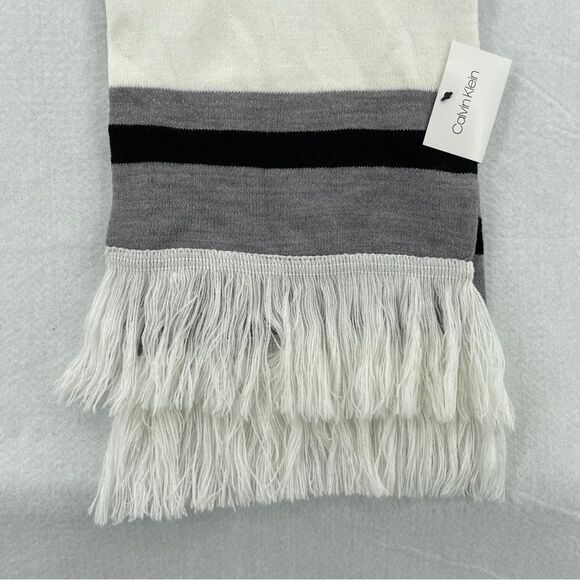 Calvin Klein Scarf NWT - Picture 2 of 8